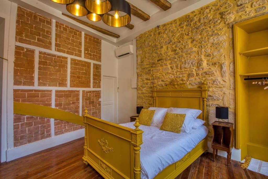 "Les Appartements De Betty C" Studio Medieval Sarlat Exterior foto