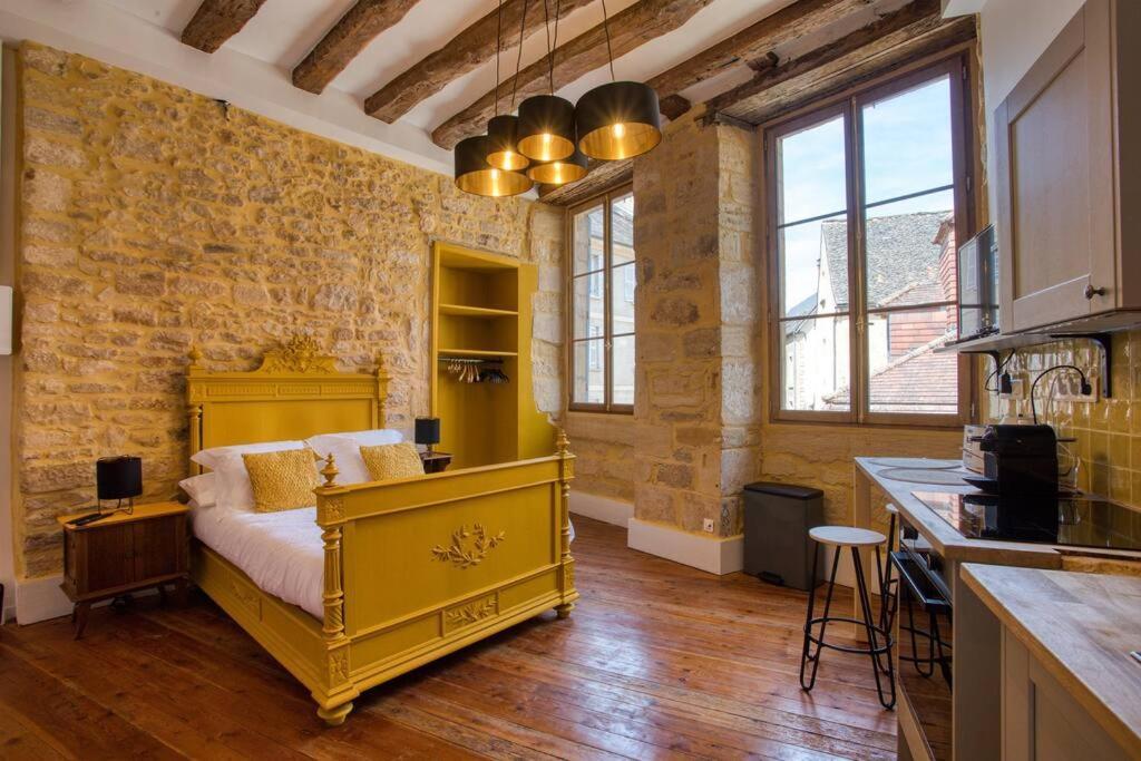 "Les Appartements De Betty C" Studio Medieval Sarlat Exterior foto